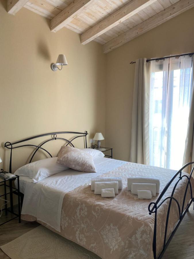 La Soffitta Di Emmasofia Bed and Breakfast San Vito  Exteriör bild