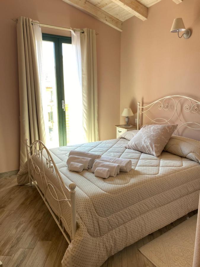 La Soffitta Di Emmasofia Bed and Breakfast San Vito  Exteriör bild